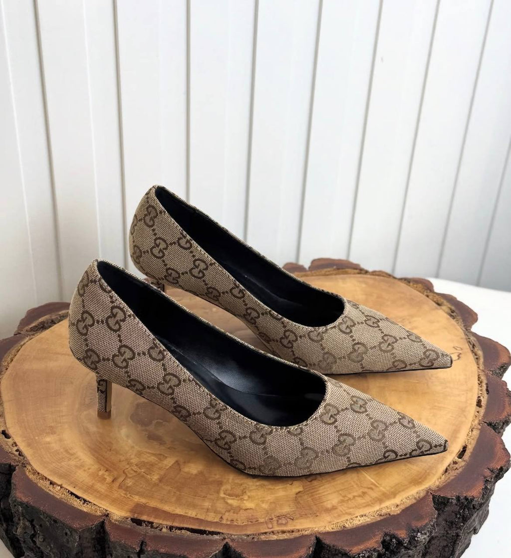 GG Canvas Pointed-Toe Pumps