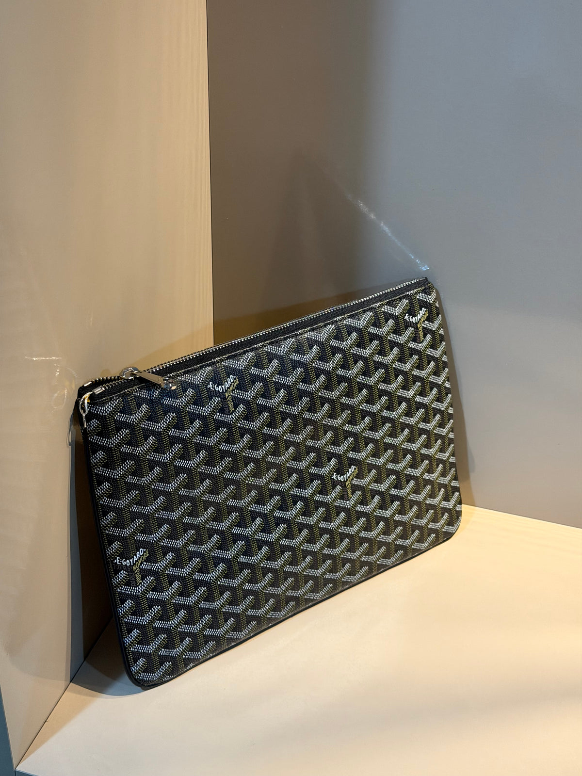 Goyard Pouch