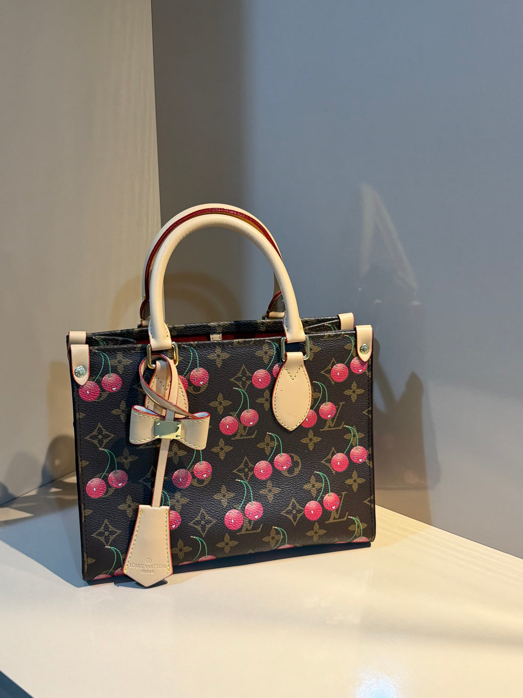 Louis Vuitton OnTheGo Tote Bag  Cherry Set