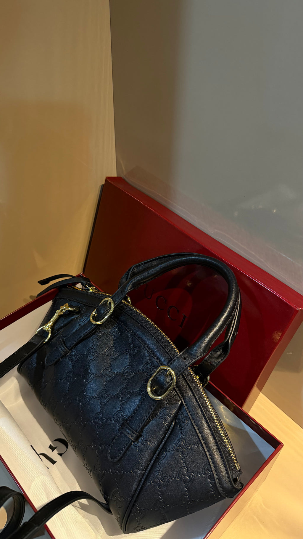 GG Monogram Bosto
