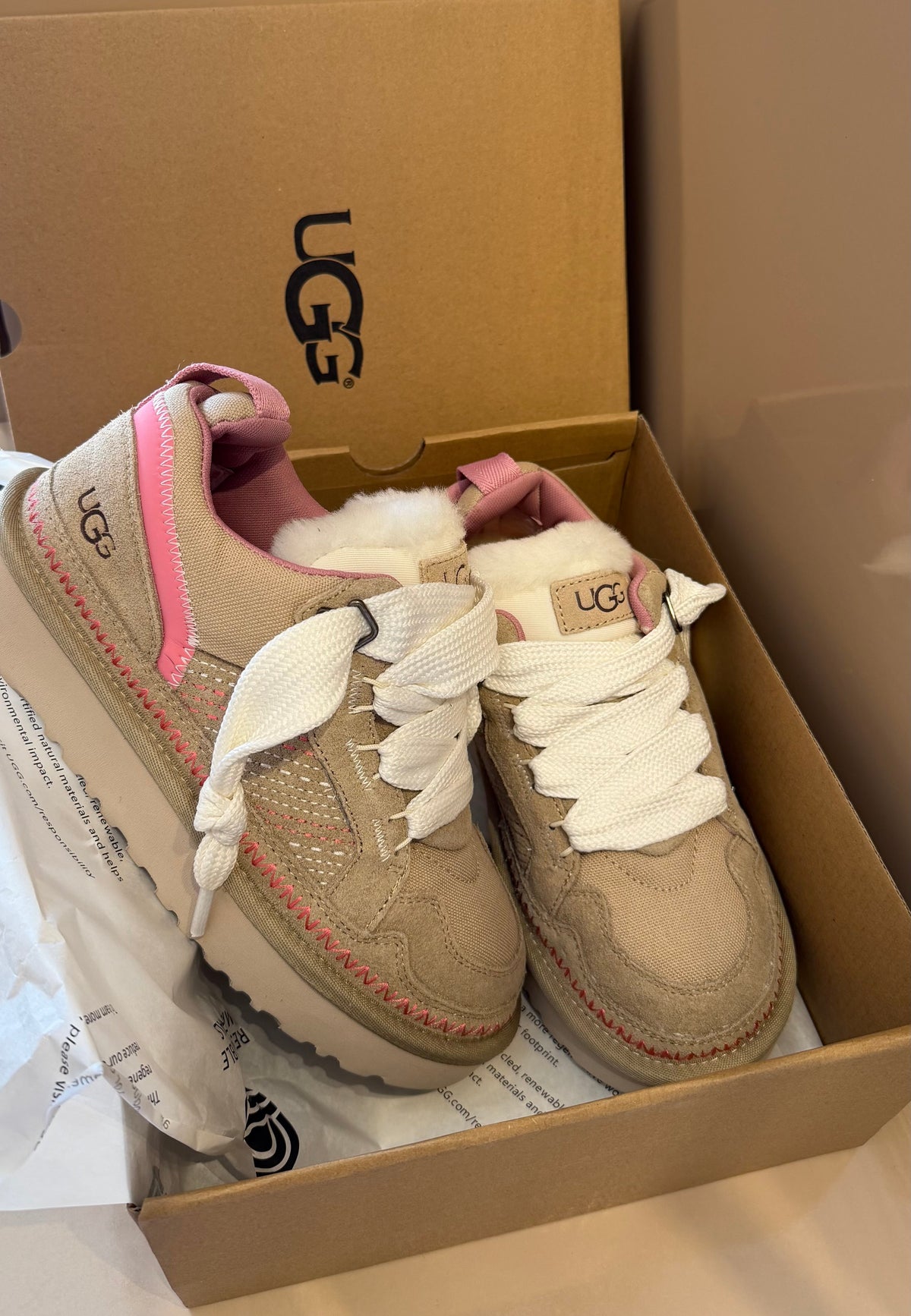 UGG Lowmel Premium