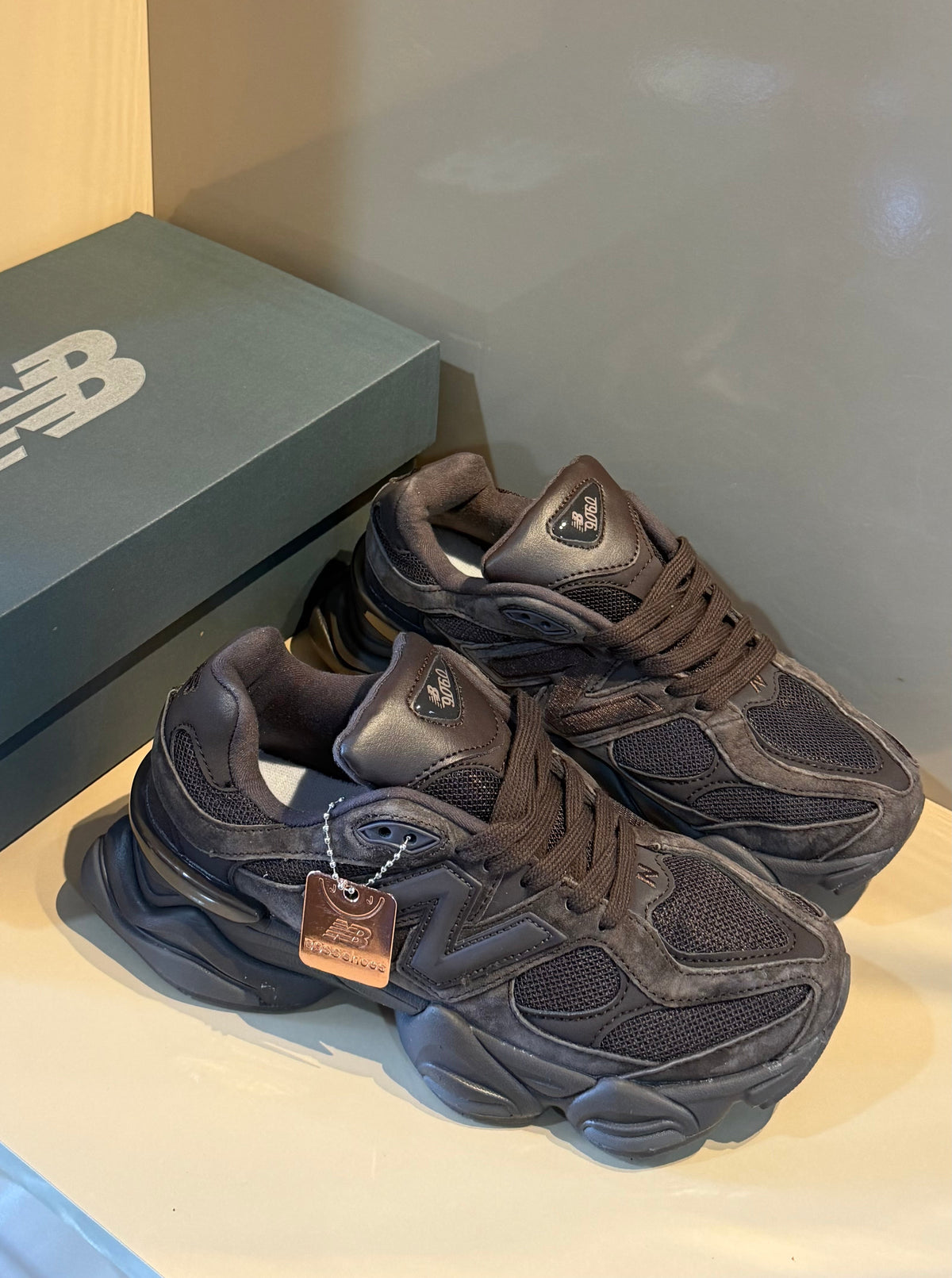 New Balance 9060