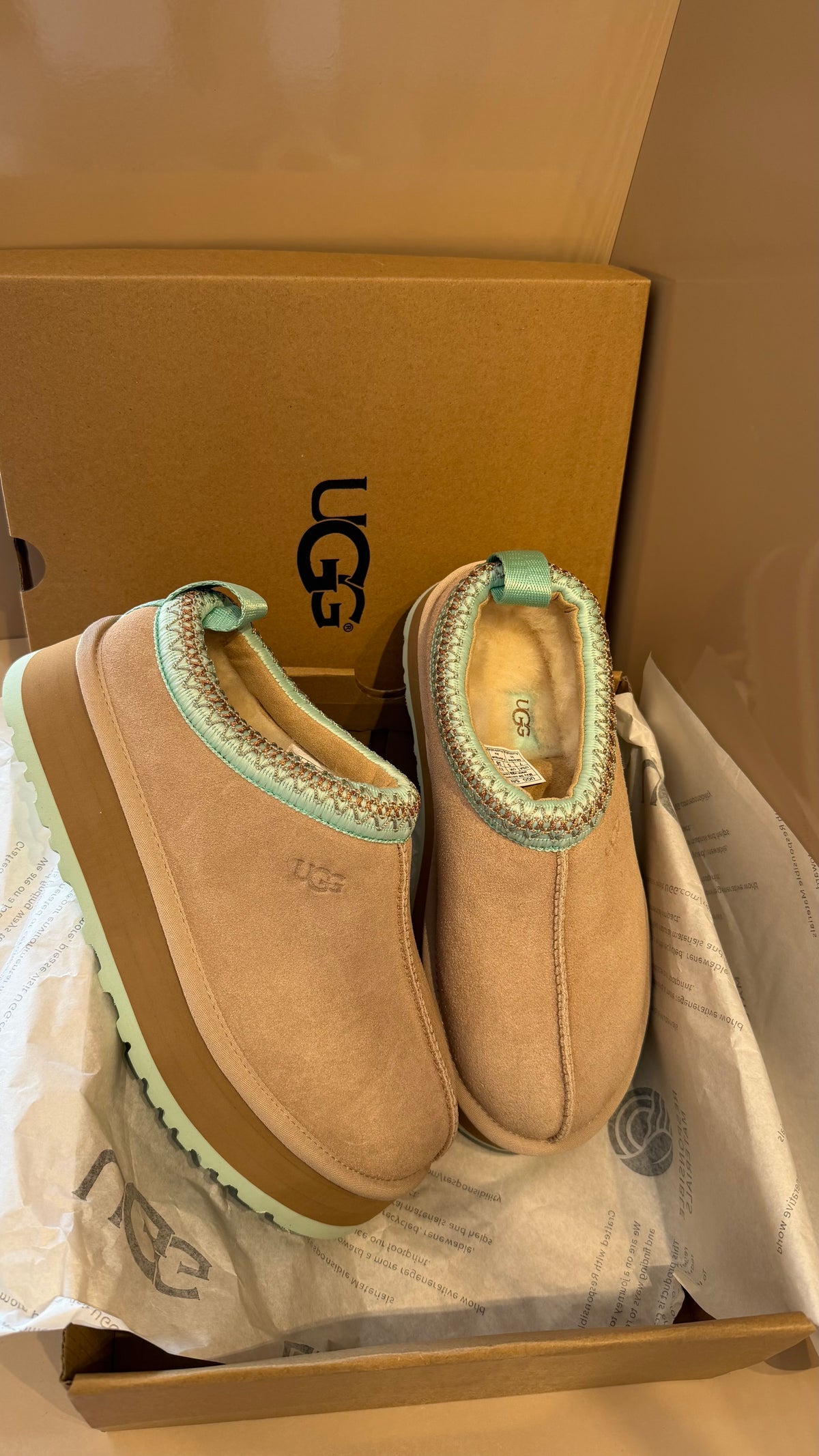 UGG Tazz Slippers Premium