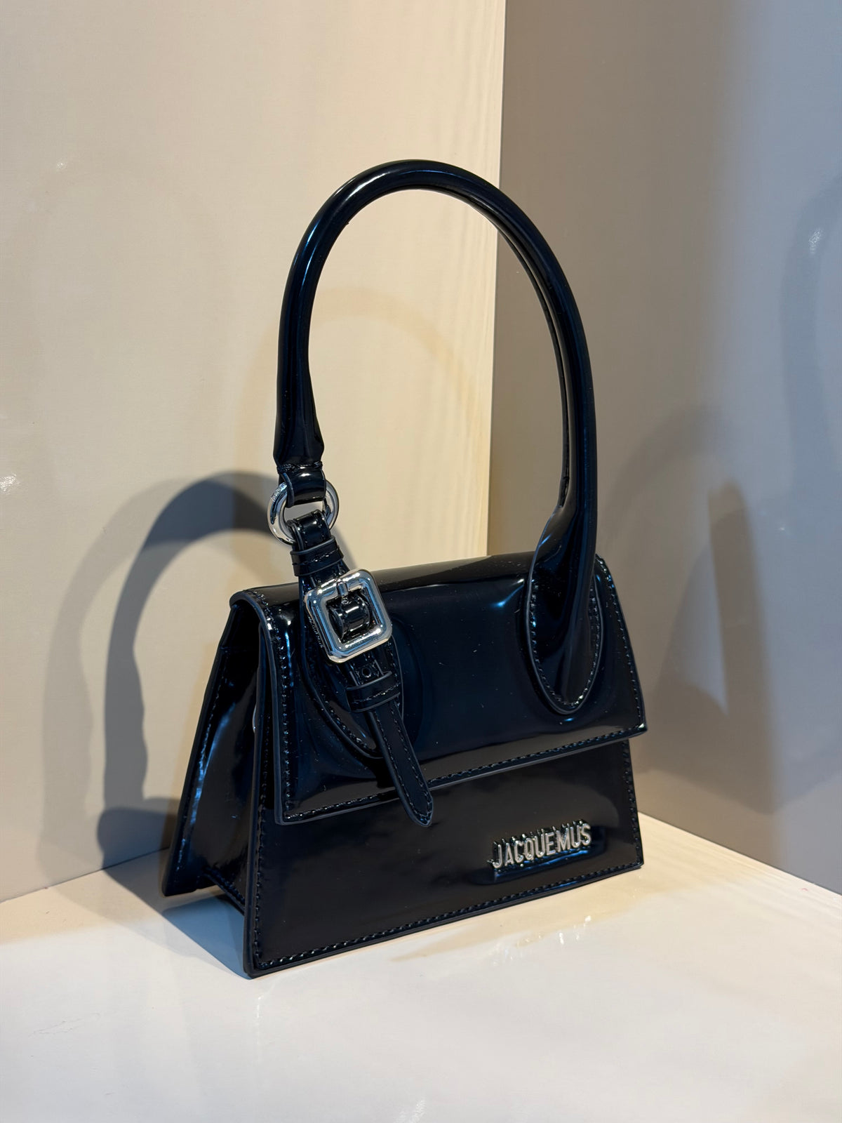 Jacquemus Le Chiquito Moyen