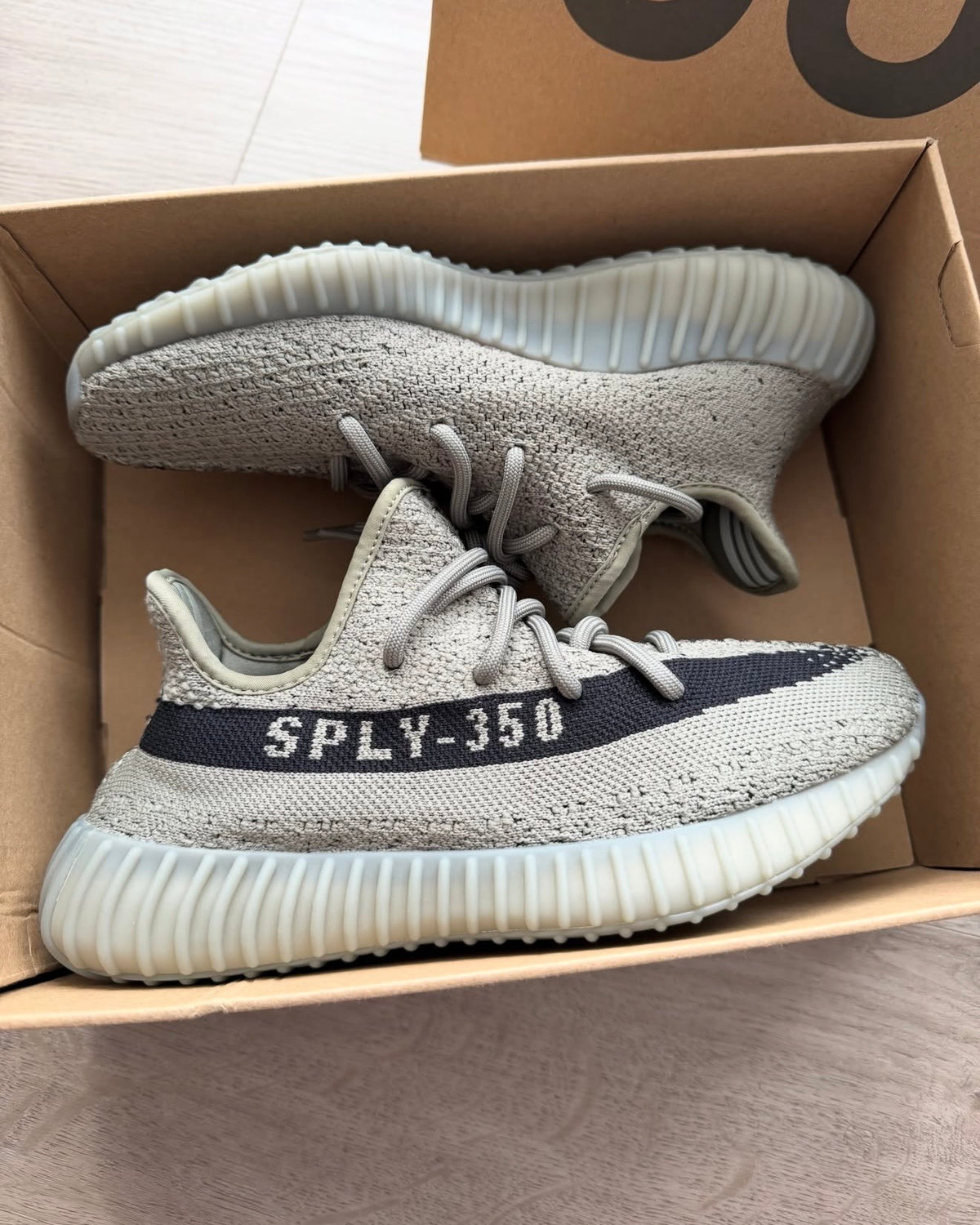 Yeezy Boost V2