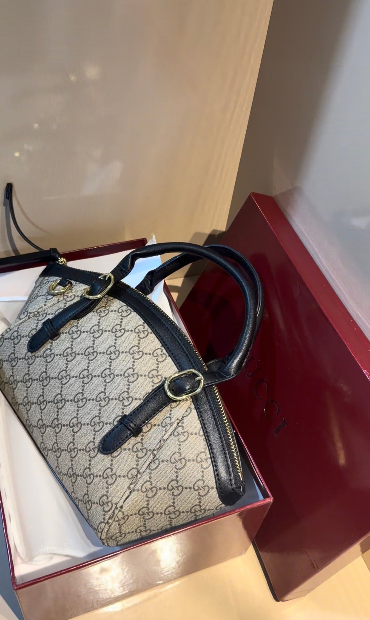GG Monogram Bosto