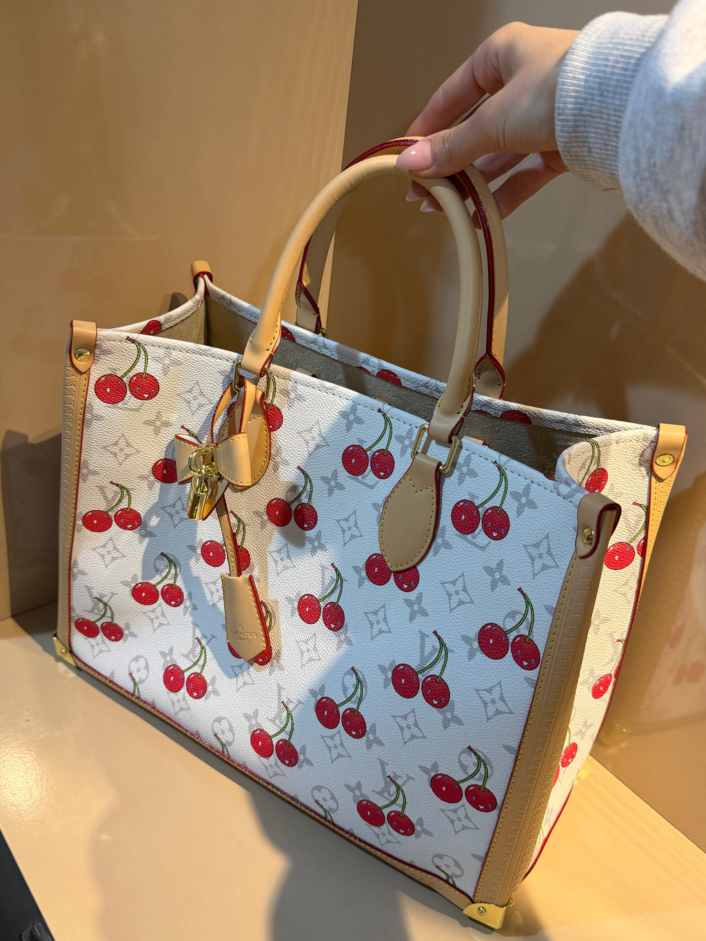 Louis Vuitton OnTheGo Tote Bag  Cherry Set