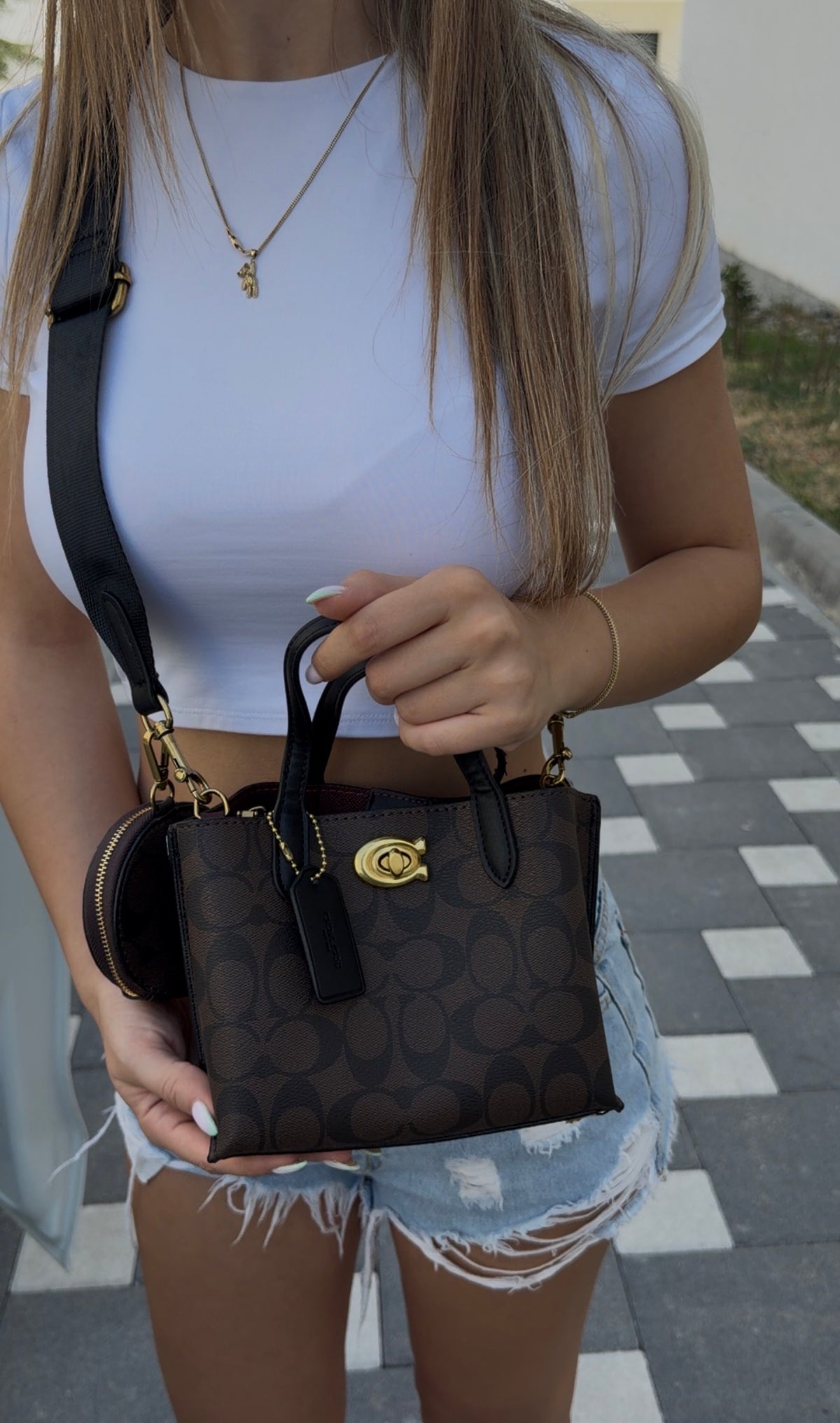 Coach Signature Boston