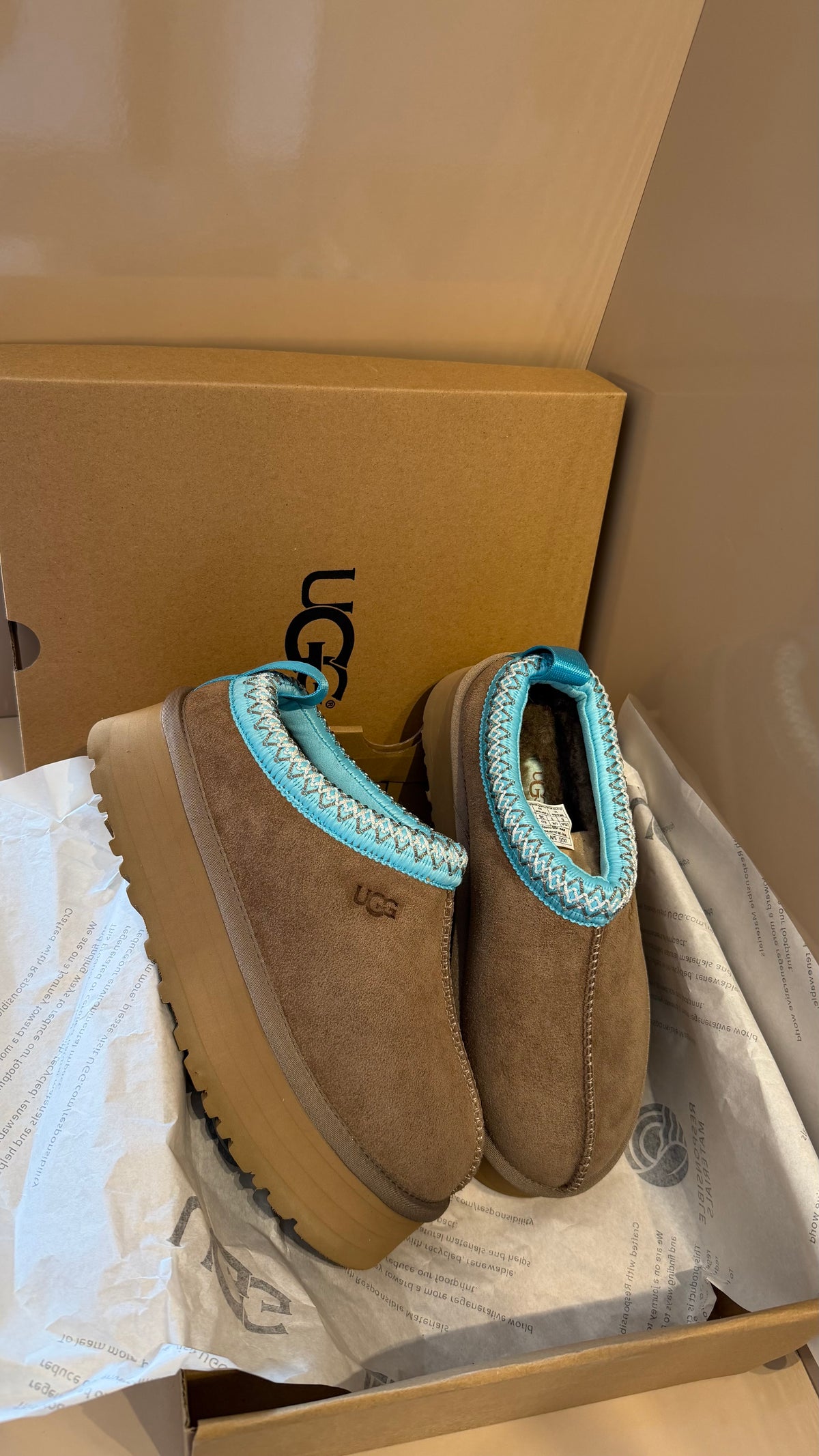 UGG Tazz Slippers Premium