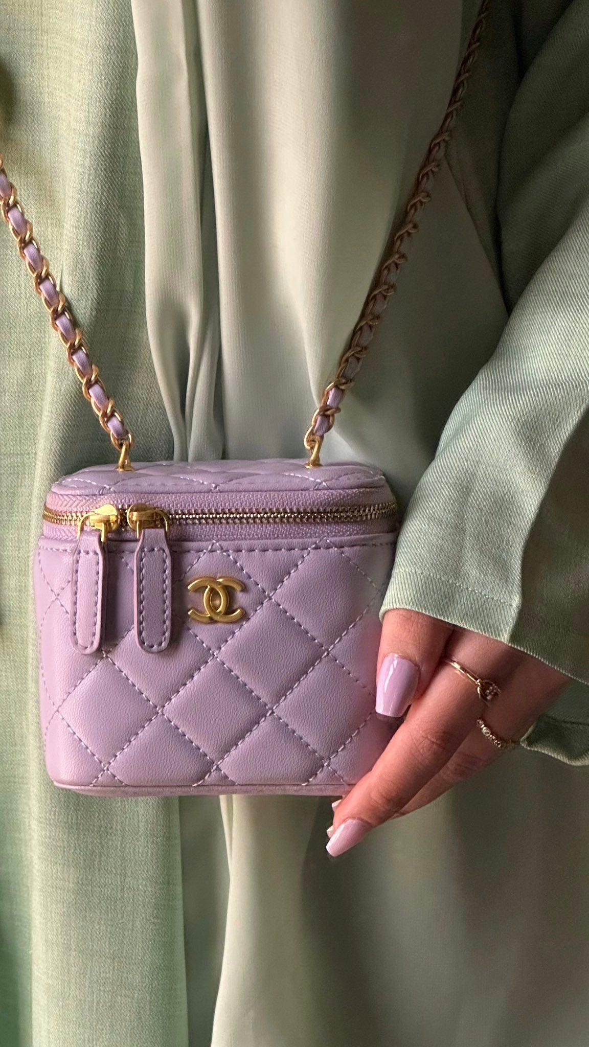 CHANEL Mini Chain