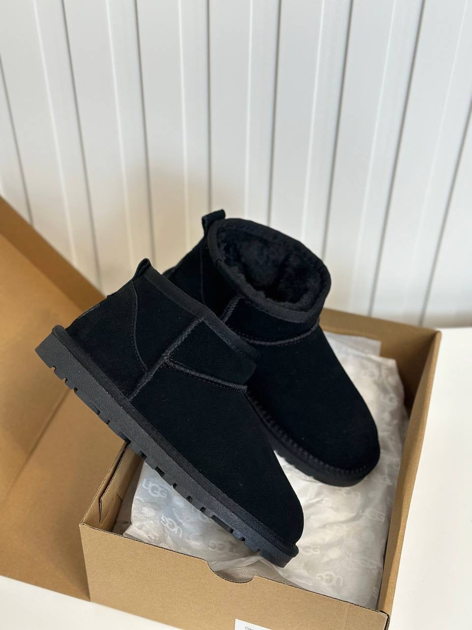 UGG classic